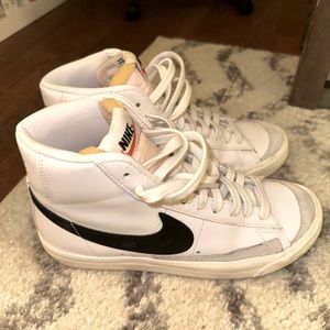 White Nike Blazer Mid ‘77